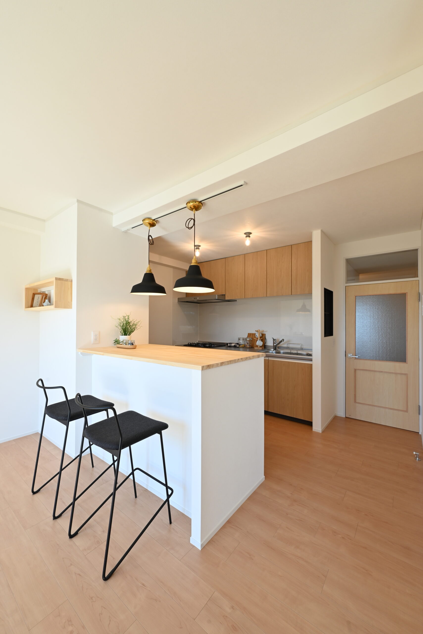 No.38 光と木の温もりに包まれる、開放的な住まい – K-LIVING Renovation│川堀工務店